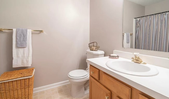 Building Photo - Beautiful 3 Bedroom in Hope Valley Farms