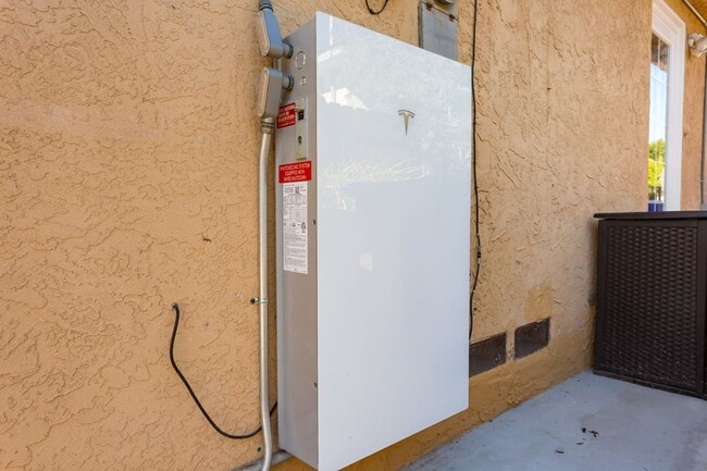 Building Photo - Upgraded Single Family Home in Allied Gardens!