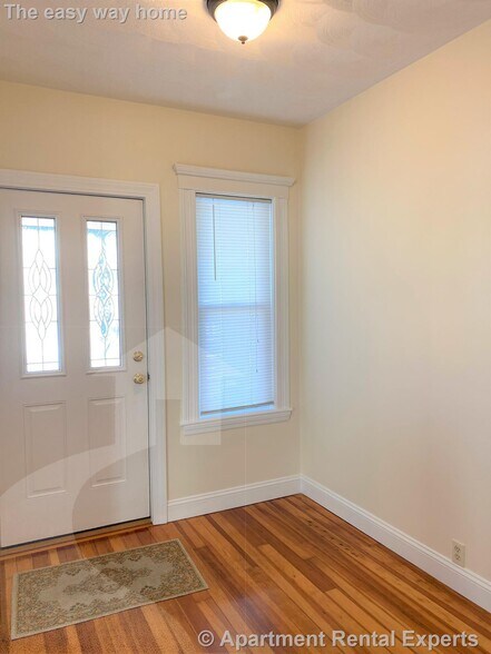 Building Photo - 188 Harvard St