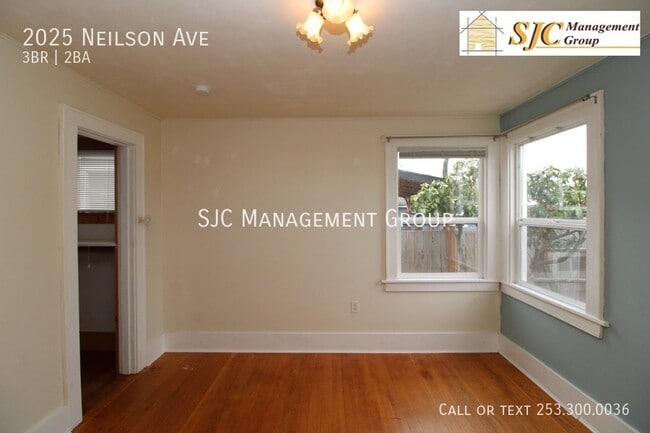 Building Photo - 2025 Nielson Ave