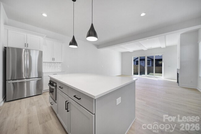 Building Photo - 511 Bowman Rd