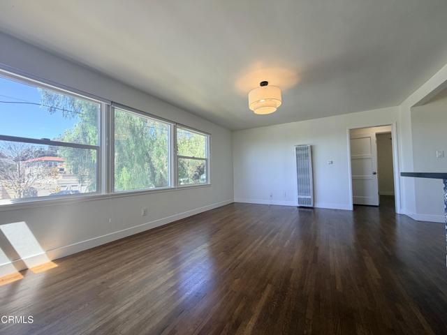 Building Photo - 102 N Kalorama St