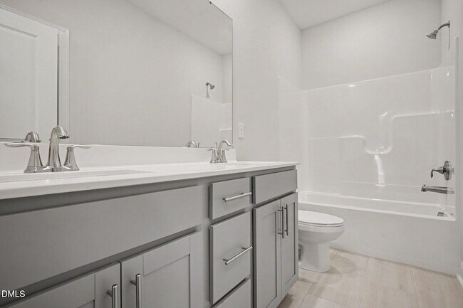 Building Photo - 321 Golden Trace Dr