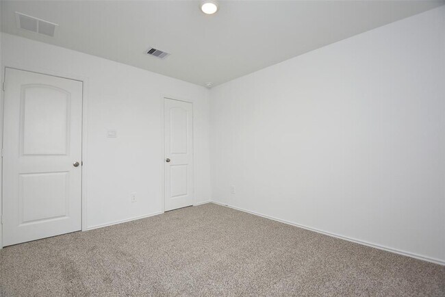 Building Photo - 24311 Saddlestone Green Dr