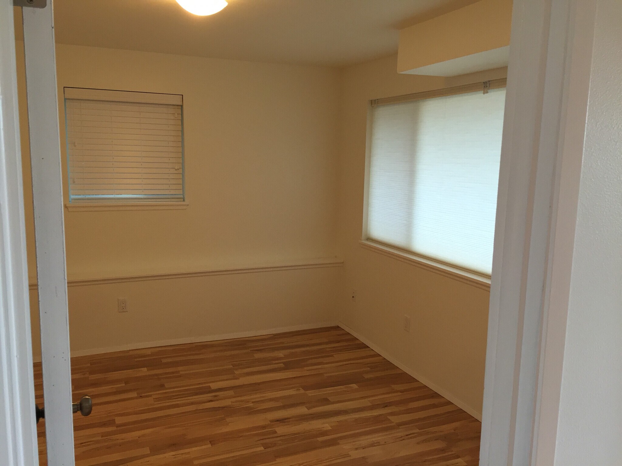 Building Photo - 5728 S Ryan St