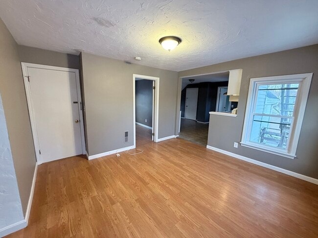 Building Photo - 50-52-52 Alden St