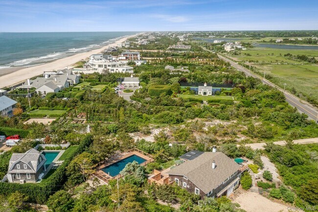 Building Photo - 196 Dune Rd