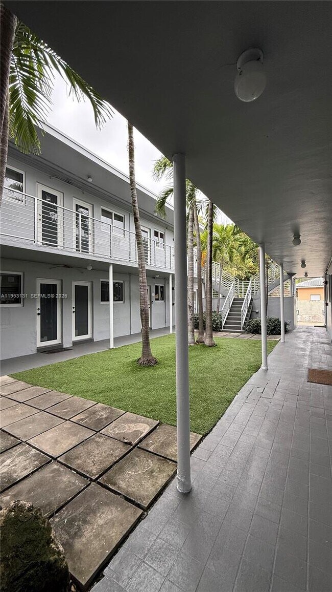 Building Photo - 5305 Biscayne Blvd