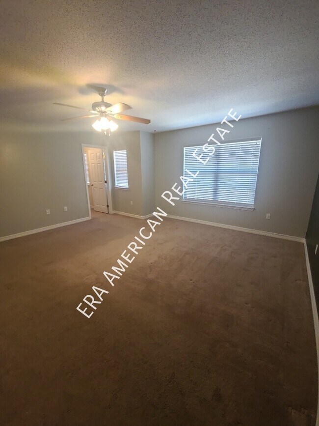 Building Photo - 291 Dahlquist Dr