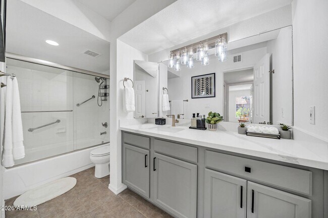 Building Photo - 8787 E Mountain View Rd