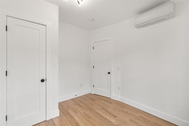 Building Photo - 232 Van Horne St