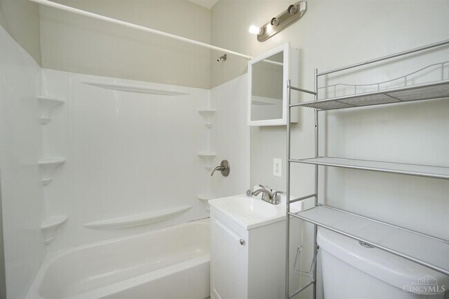 Building Photo - 2434 Kenilworth Ave