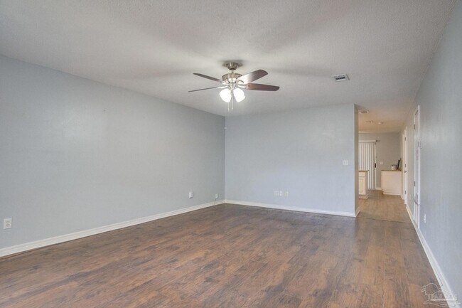 Building Photo - 2707 Tupelo Ave