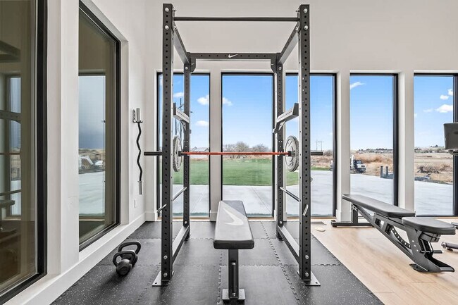 Building Photo - 12401 Rivendell Ct