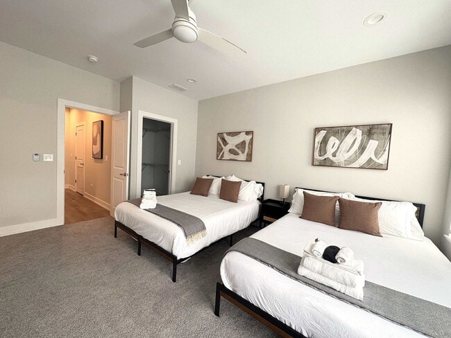 Building Photo - 28403 Torch Pkwy