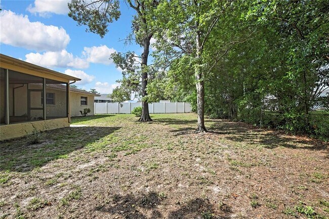 Building Photo - 2453 Keeport Dr