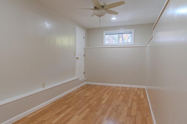 Building Photo - 1523 Valdez Way