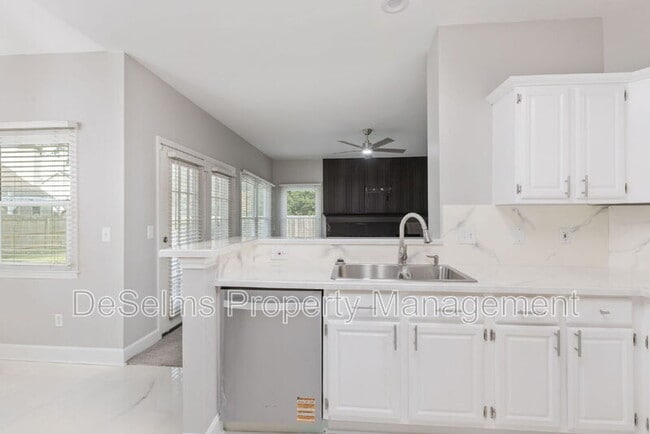 Building Photo - 1012 Beech Tree Ln