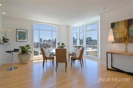 Building Photo - 1442 Kearny St