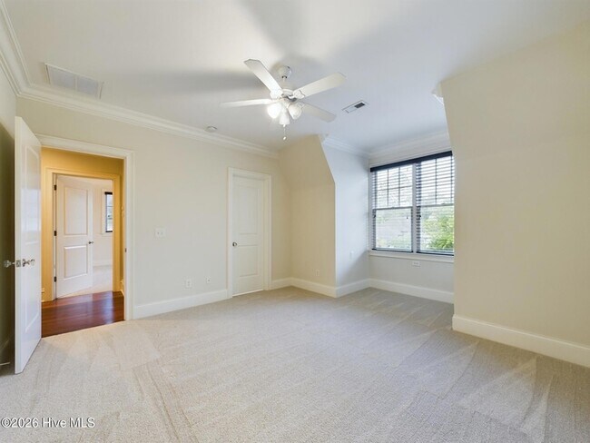 Building Photo - 3724 Rolston Dr