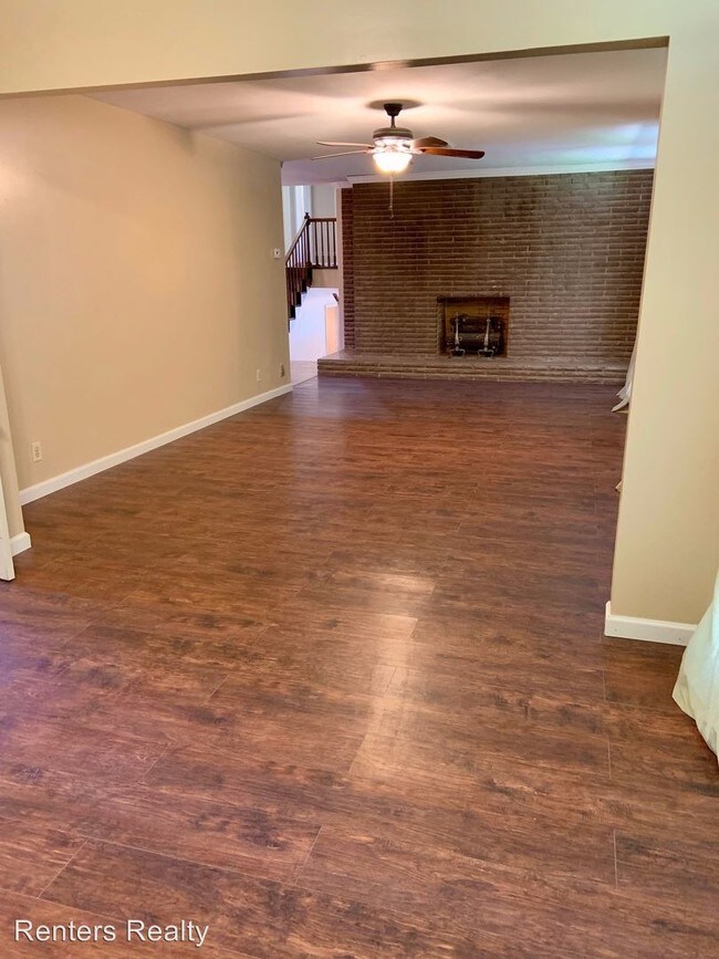 Building Photo - 1206 Woodall Ln NW