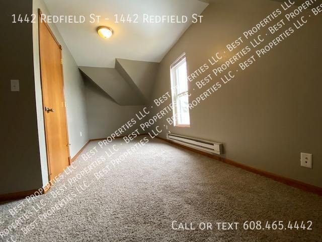 Building Photo - 1442 Redfield St