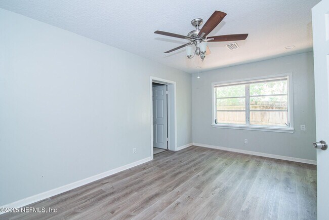 Building Photo - 1311 Pullen Rd
