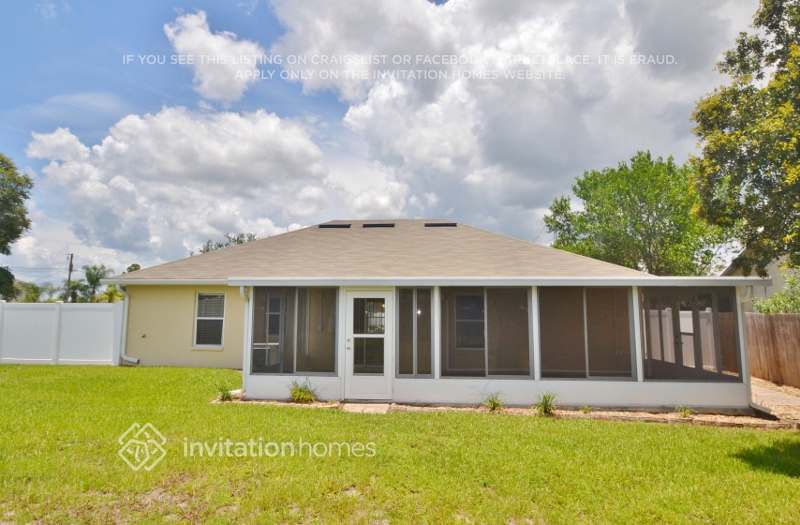 Building Photo - 2560 Millwood Ave