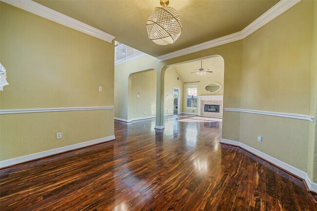Building Photo - 3403 Hickory Creek Dr