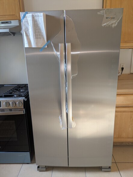 Brand new appliances - 231 Bayview Ave