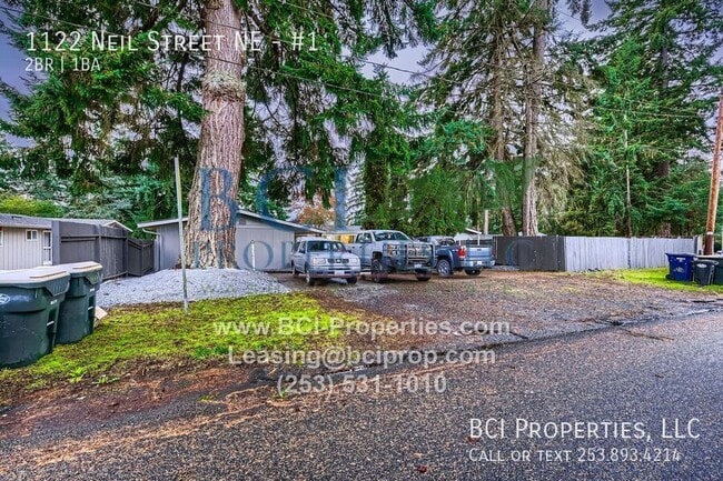 Building Photo - 1122 Neil St NE