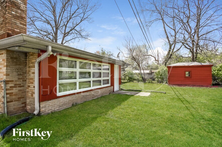 Building Photo - 6620 W 16th St