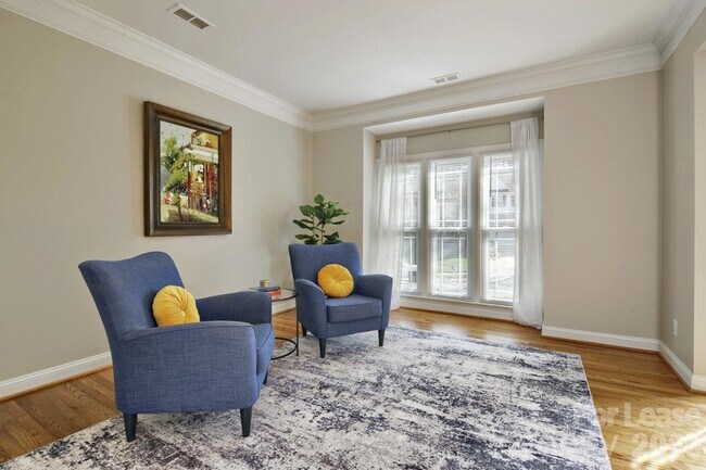 Building Photo - 6520 Red Maple Dr