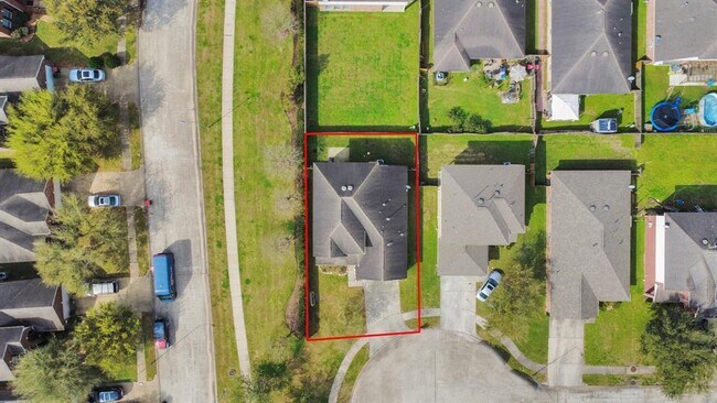 Building Photo - 2142 Vermillion Oak St