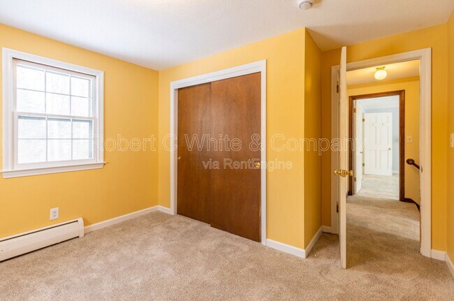 Building Photo - 57 Ellise Rd