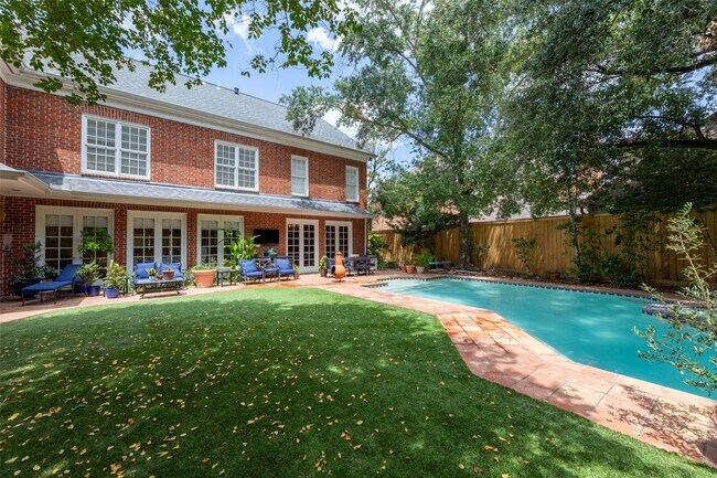 Building Photo - 5305 Fieldwood Dr