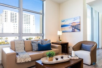 Building Photo - 777 N Ocean Dr