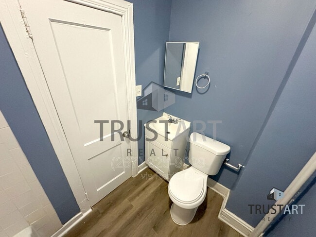 Building Photo - 2321 N 25th St