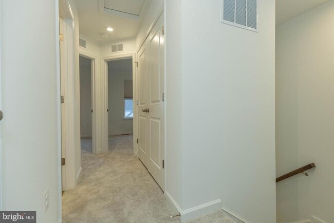 Building Photo - 767 Lord Fairfax St