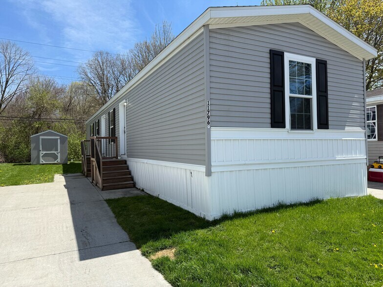 Building Photo - 11796 Cascade Cir