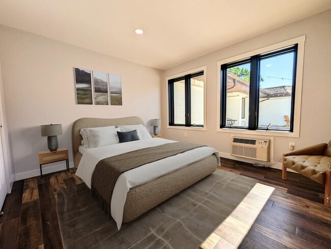 Building Photo - 413 Jefferson St