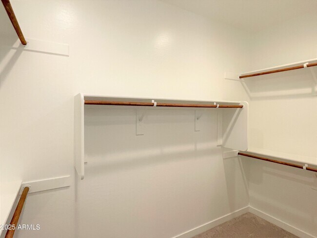 Building Photo - 8958 W Palo Verde Dr