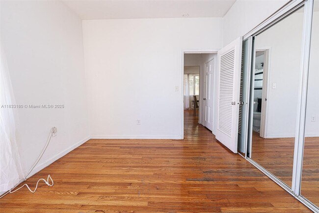Building Photo - 1351 Meridian Ave