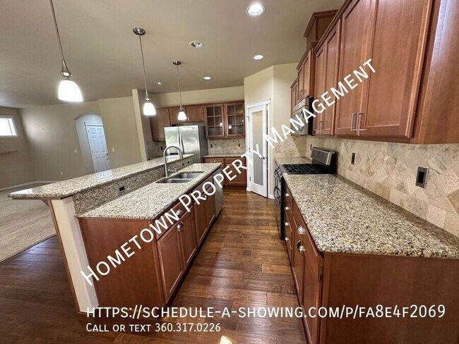 Building Photo - 4241 Dudley Dr NE