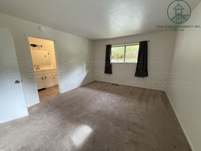Building Photo - Spacious Three Bedroom Carmel Valley Villa...