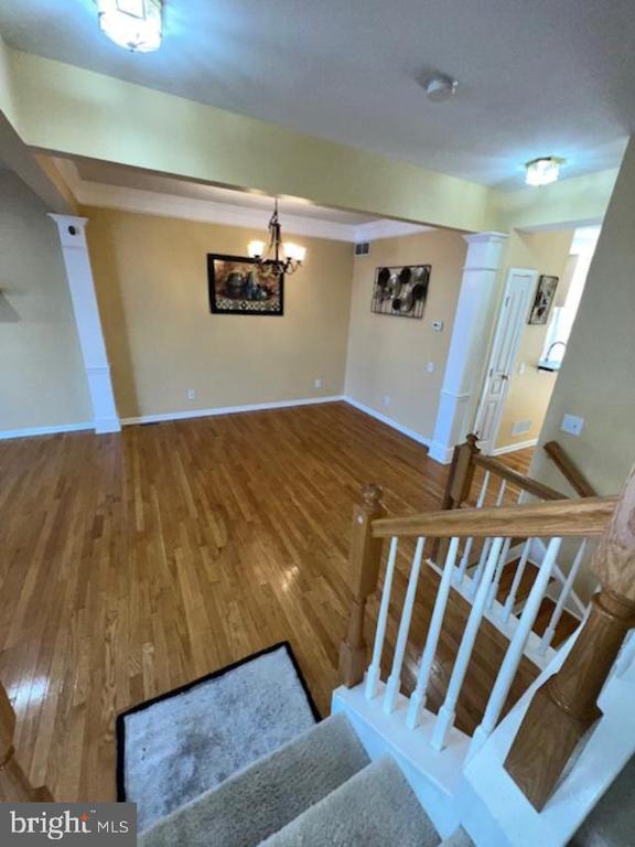 Building Photo - 1914 Cavalier Ln