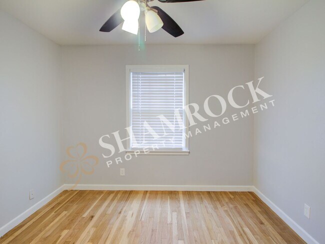 Building Photo - 3 bedroom home in Waco!