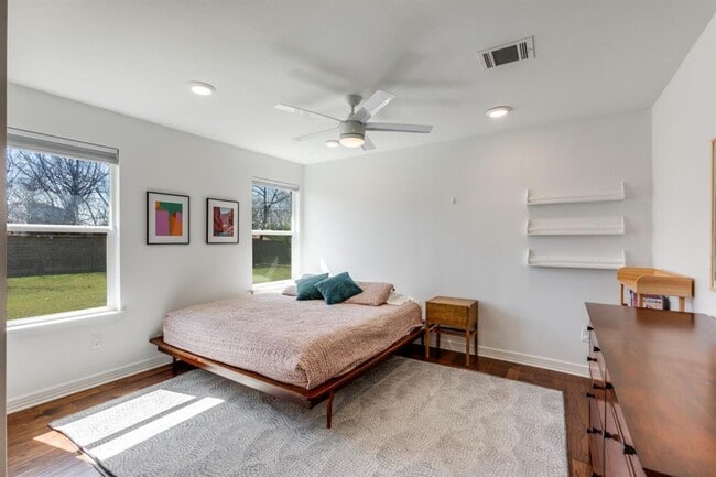 Building Photo - 1113 Taulbee Ln