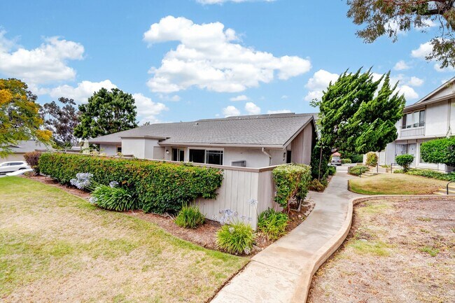 Building Photo - 9643 Easter Way