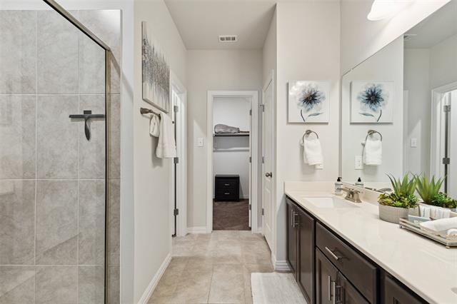 Building Photo - 1200 Lamar Dr